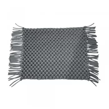 xx_sousplat-franja-cinza-macrame-319a17c4a03080972eec29b45f4dece6.webp